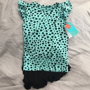 NWT Posh Peanut Outfit